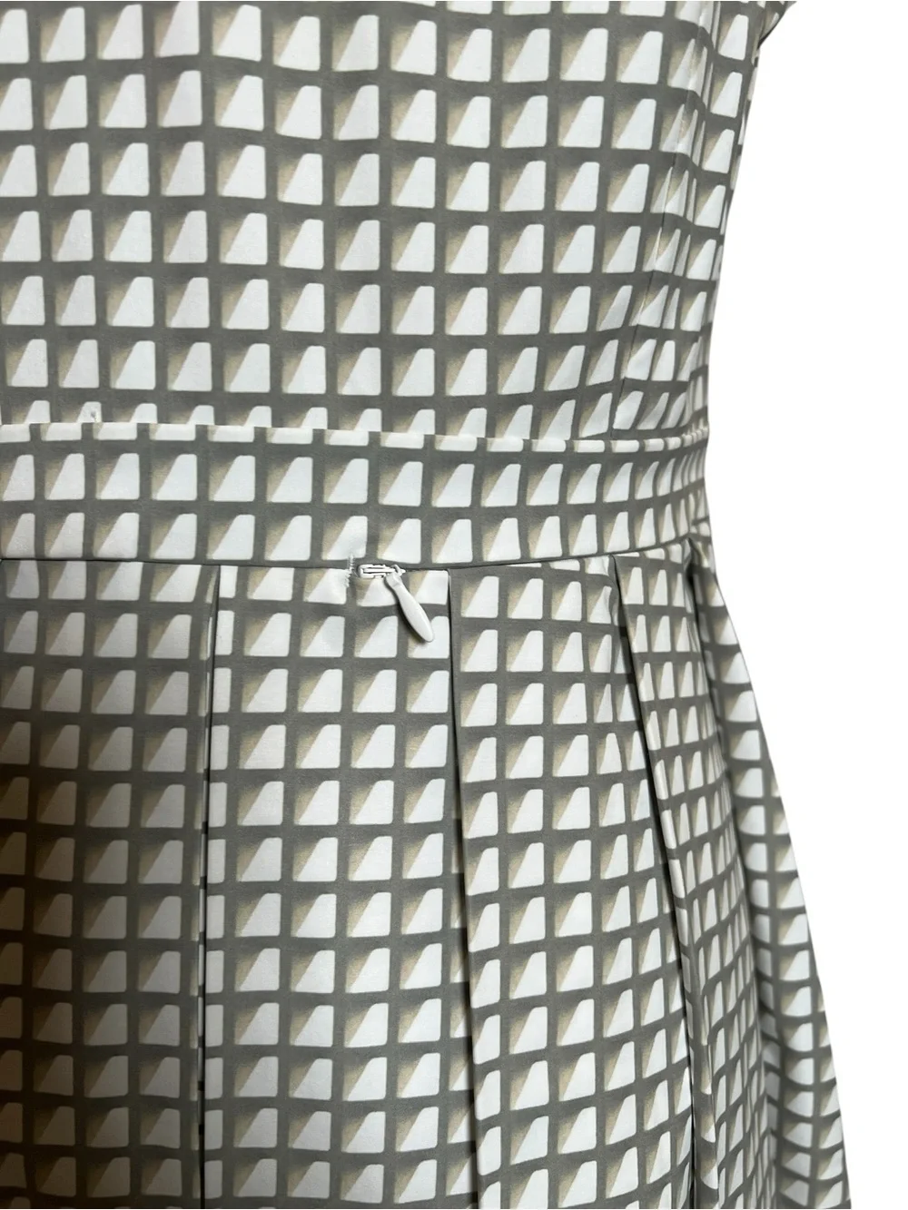 Tory Burch Stretch Golf Pleated Shirt Dress in Grey Gradient Gingham Size 6 - Picture 7 of 15